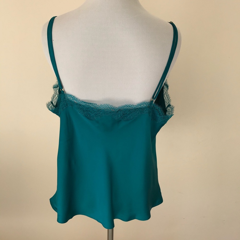 NWT Victoria’s Secret Sequin Cami - Picture 5 of 6
